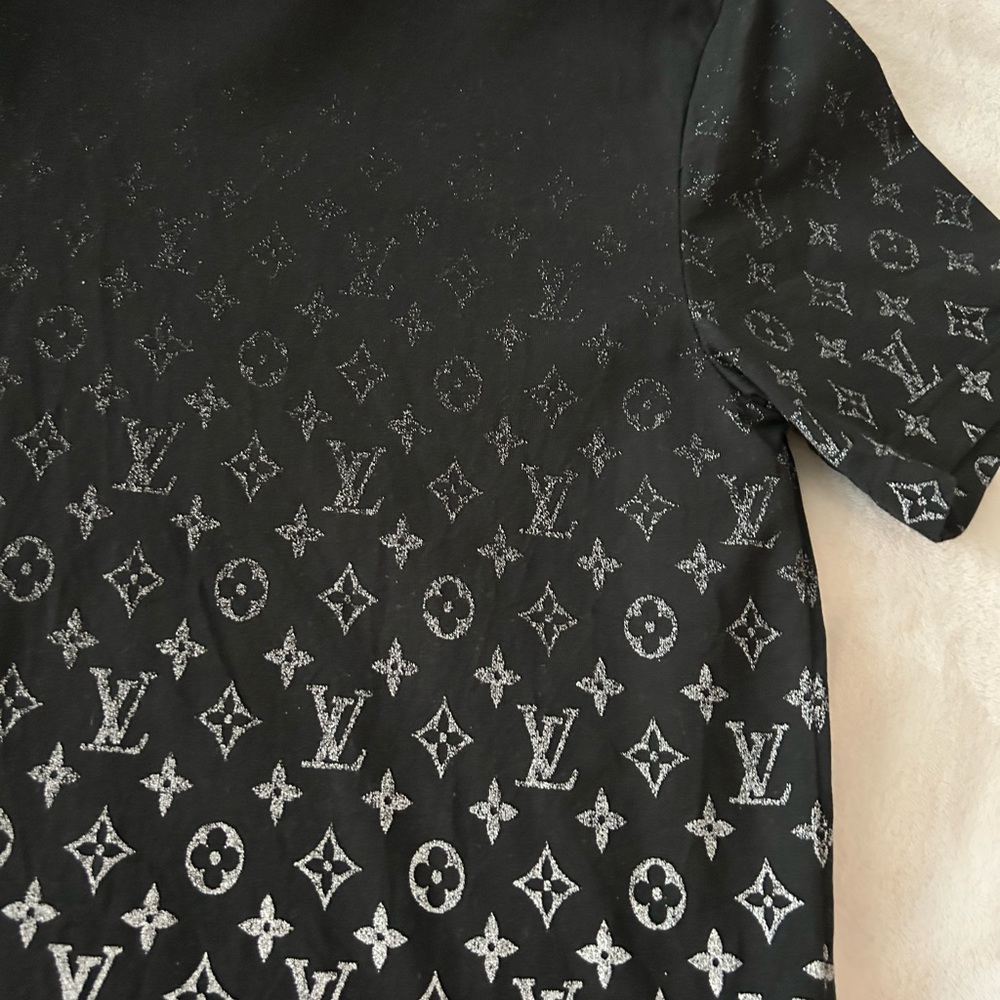 Authentic Louis Vuitton Monogram Gradient TShirt